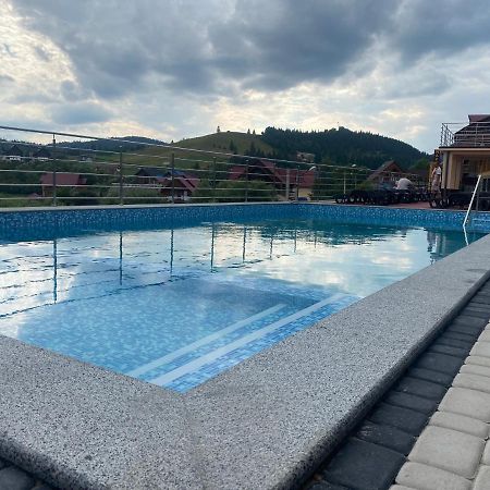 Greku Hotel Bukovel Exterior foto
